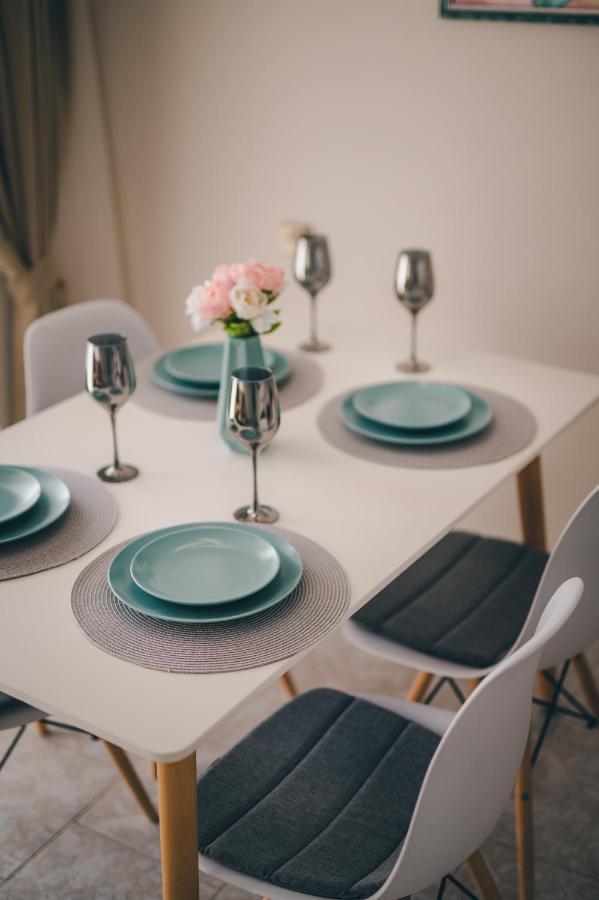 Unbeatable Location: New & Comfy Apartment Varna Exteriér fotografie